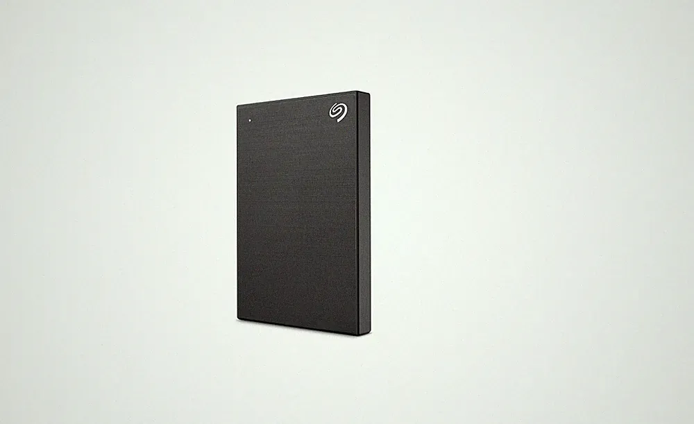 2TB Seagate Backup Plus Slim Portable Hard Drive External Black STHN2000400