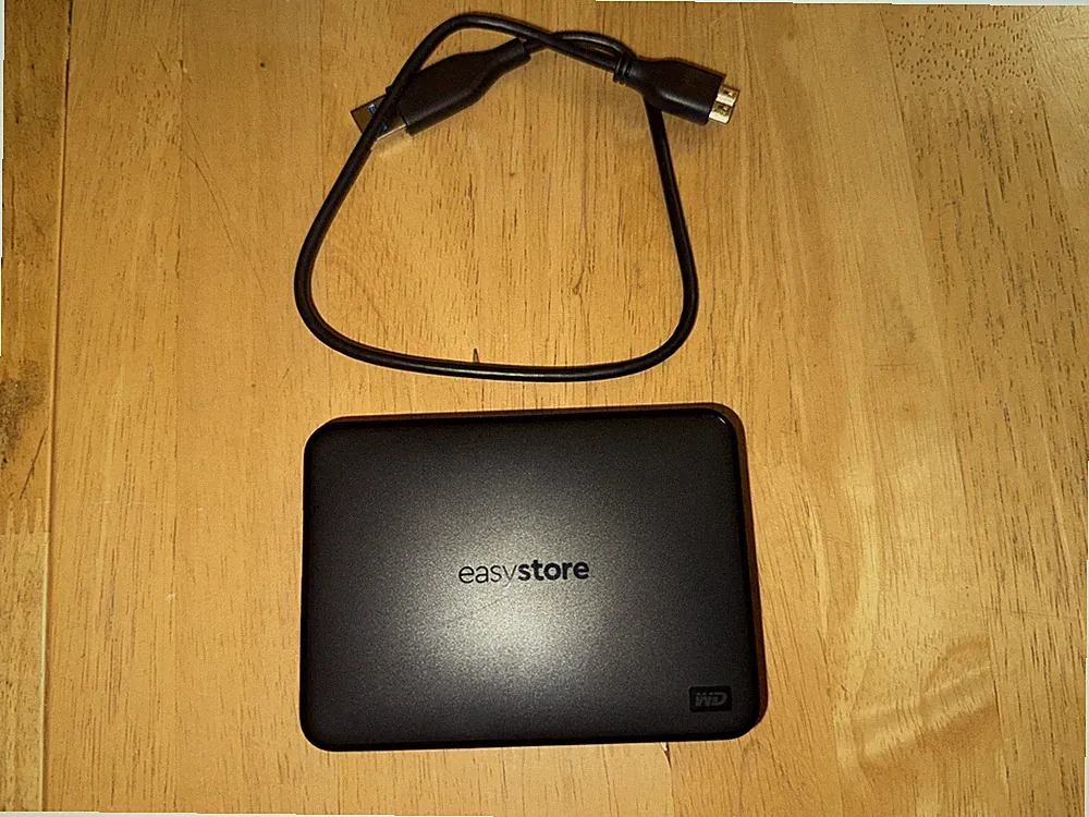 WD WDBAJP0050BBK-WESN Easystore 5TB External USB 3.0 Portable Hard Drive - Black